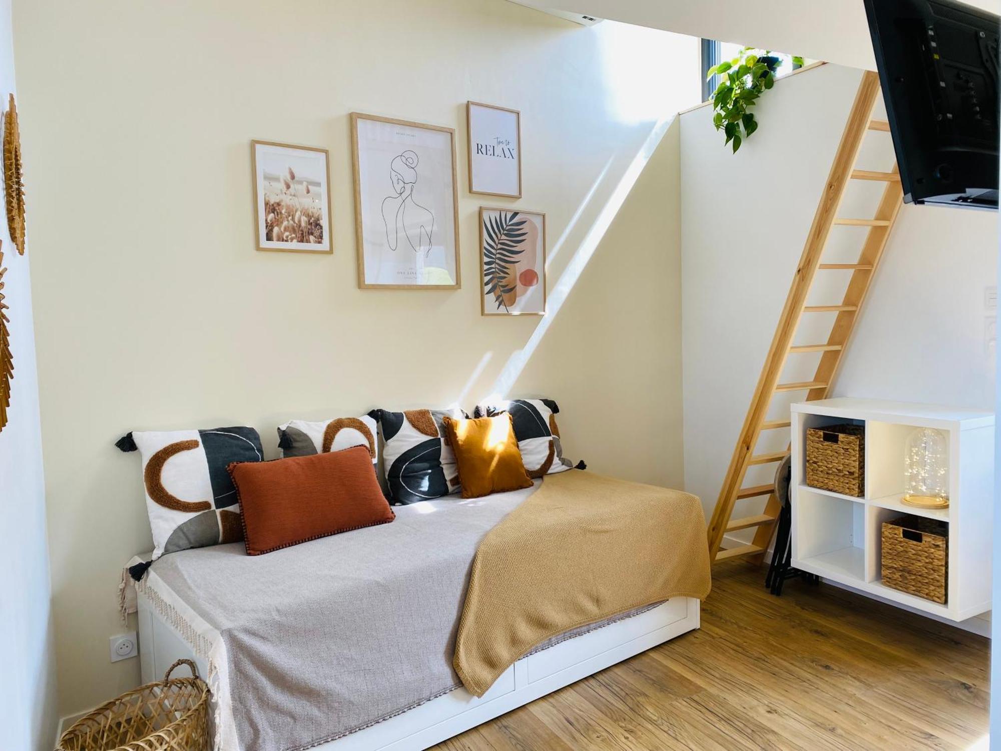 La Chambrote, Maison Cosy Avec Exterieur 布里夫拉盖亚尔德 外观 照片